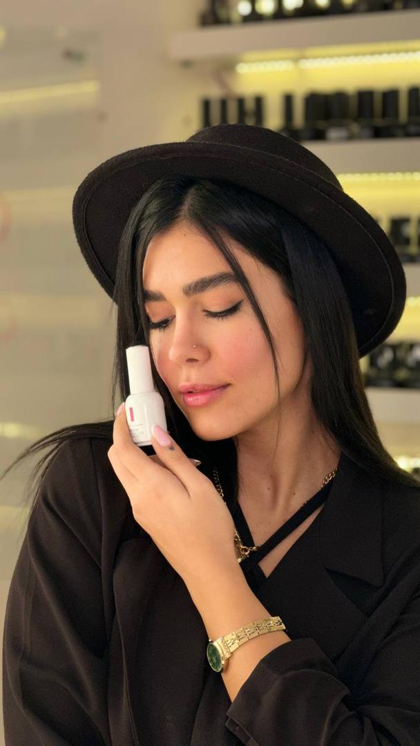 آموزش خدمات vip کاشت ناخن مانیکور و پدیکور محدثه غلامی در رشت